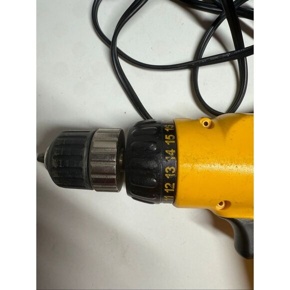 DeWalt DW9116 7,2V-18V Cordless Drill Driver Tool 1 hr Battery Charger 2 Battery - Picture 6 of 15